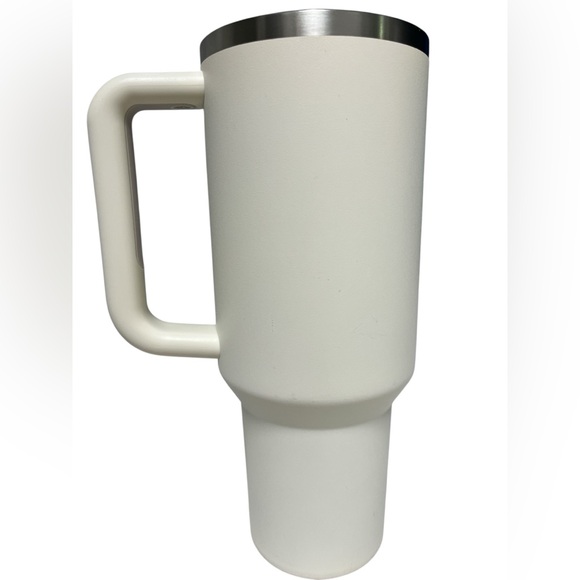 Used STANLEY Quencher H2.0 Tumbler 40 oz – Cream | Handle, Straw + Free Brush - Picture 12 of 12